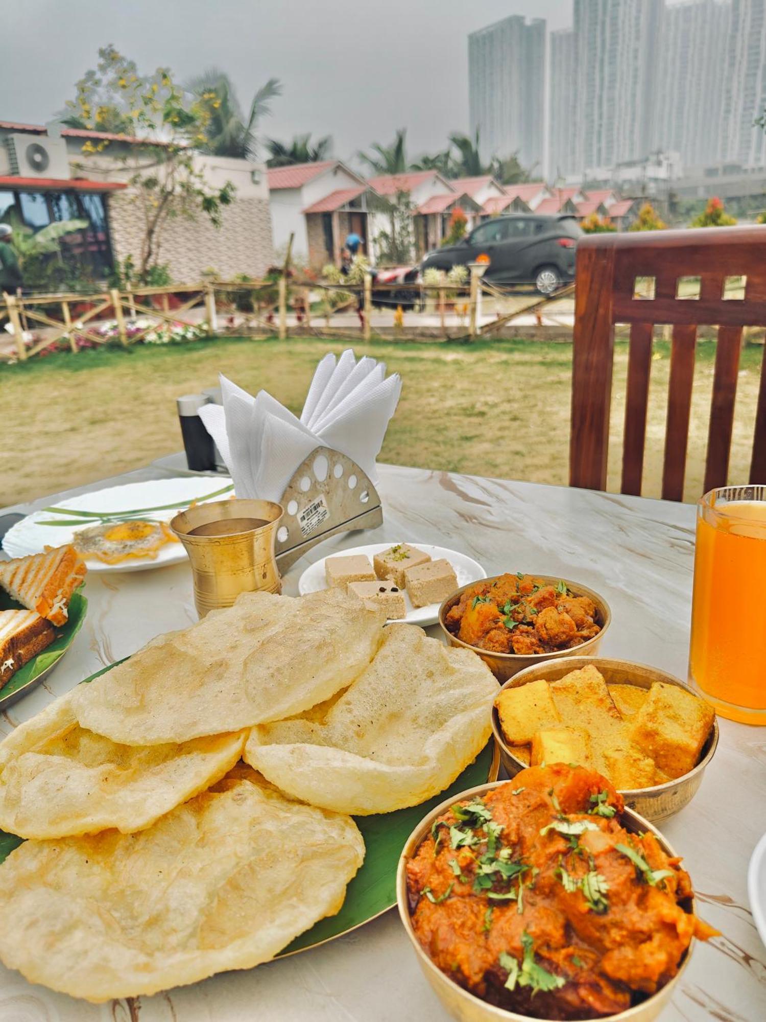 Palli Bangla Resort, Near Ruby Hospital, Anandapur Kolkata Eksteriør bilde