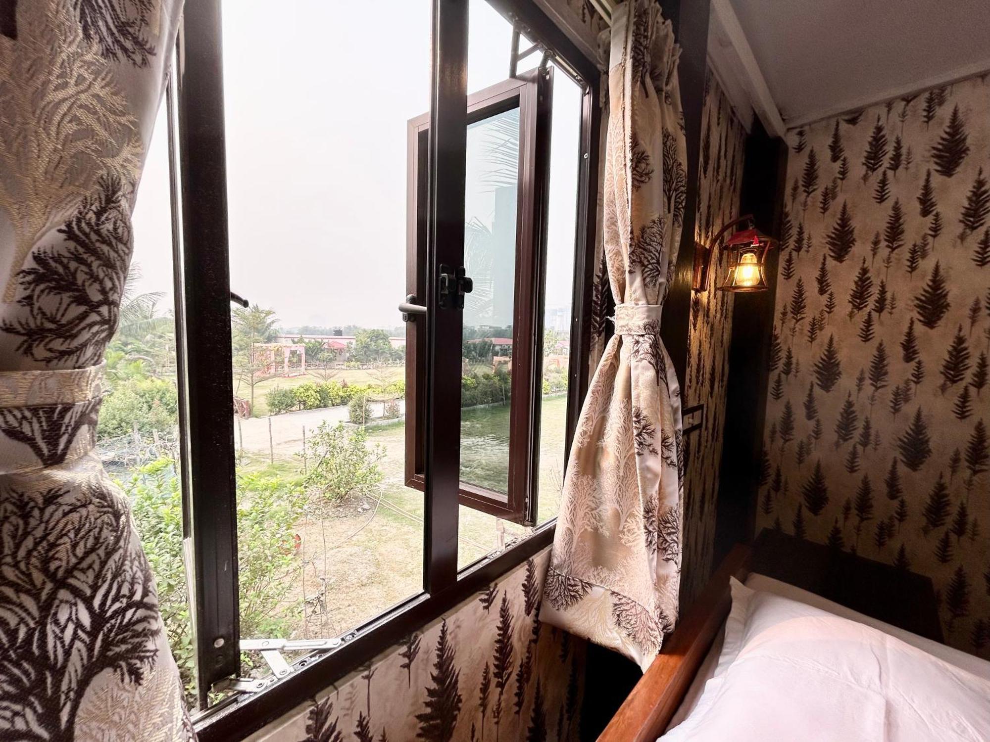 Palli Bangla Resort, Near Ruby Hospital, Anandapur Kolkata Eksteriør bilde