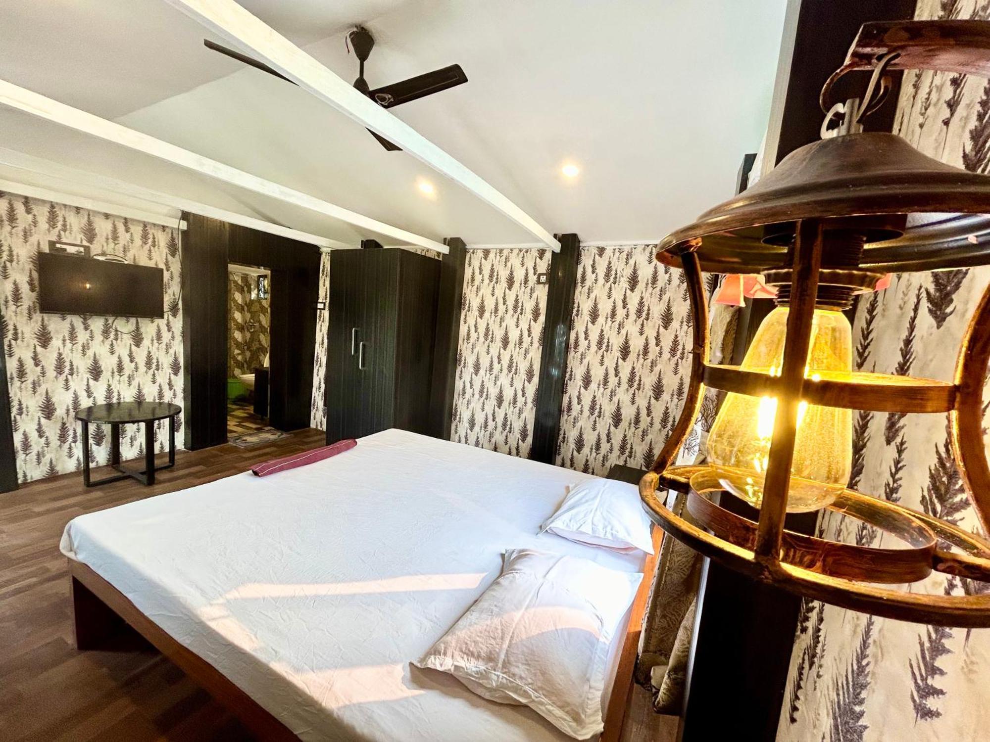 Palli Bangla Resort, Near Ruby Hospital, Anandapur Kolkata Eksteriør bilde